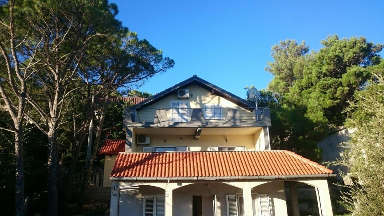 Gizmo Apartments Gornji Karin Kültér fotó